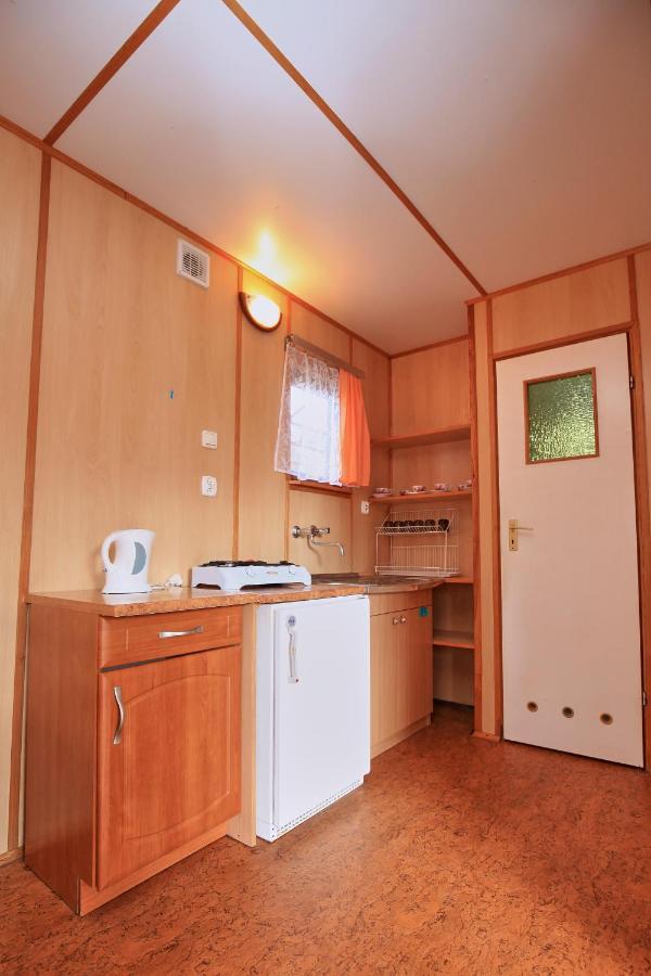 Ośrodek Madamaku Hotel Sianozety Bagian luar foto